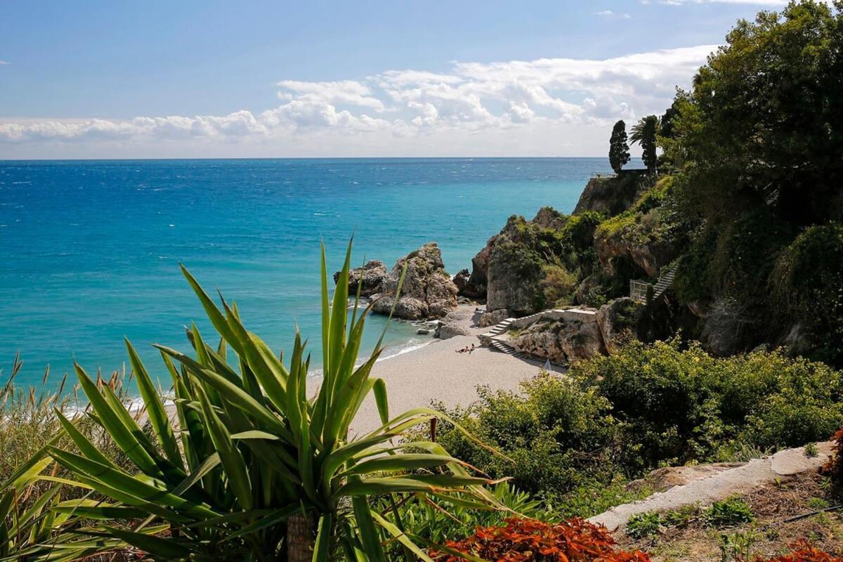 Las Flores De Burriana Nerja Eksteriør bilde